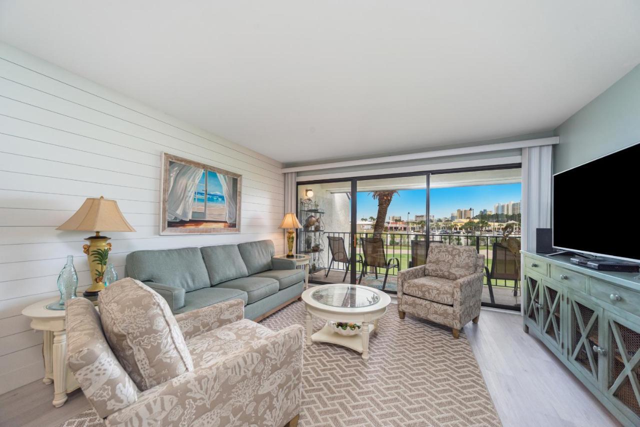 Edgewater 1211