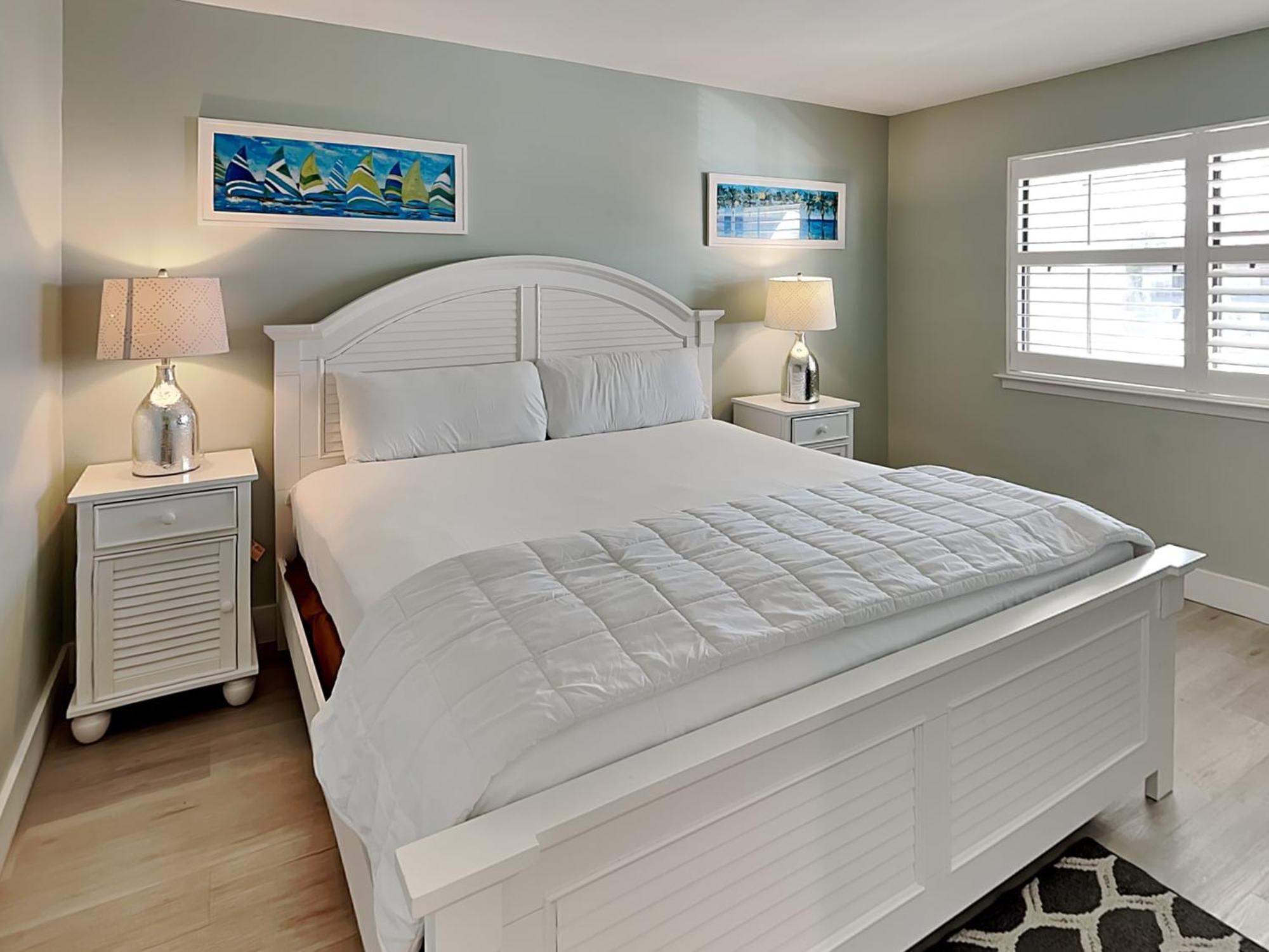 Edgewater 1211