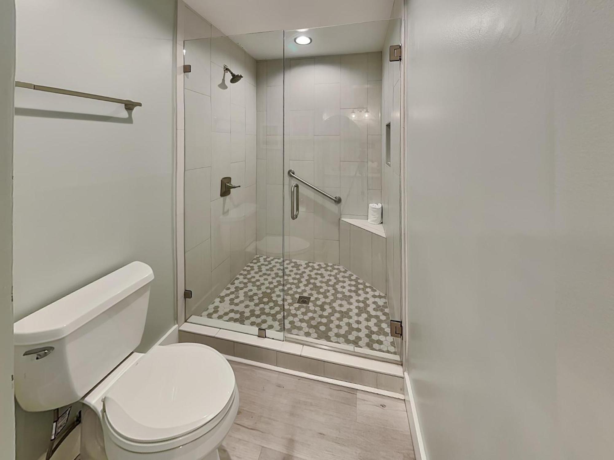 Apartment Edgewater 1211 *